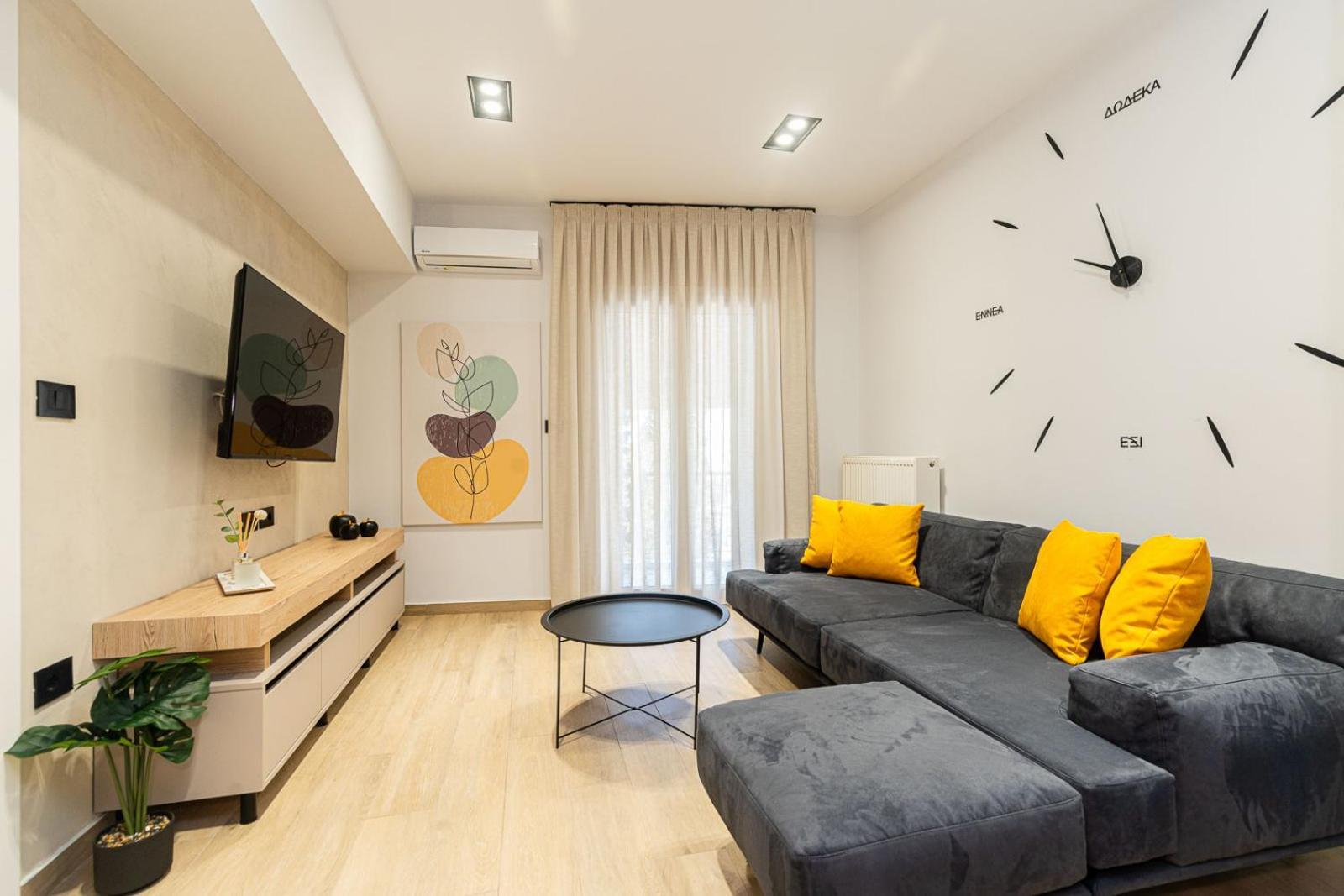 Modern 3 Bedroom Luxury Apartment سالونيك المظهر الخارجي الصورة