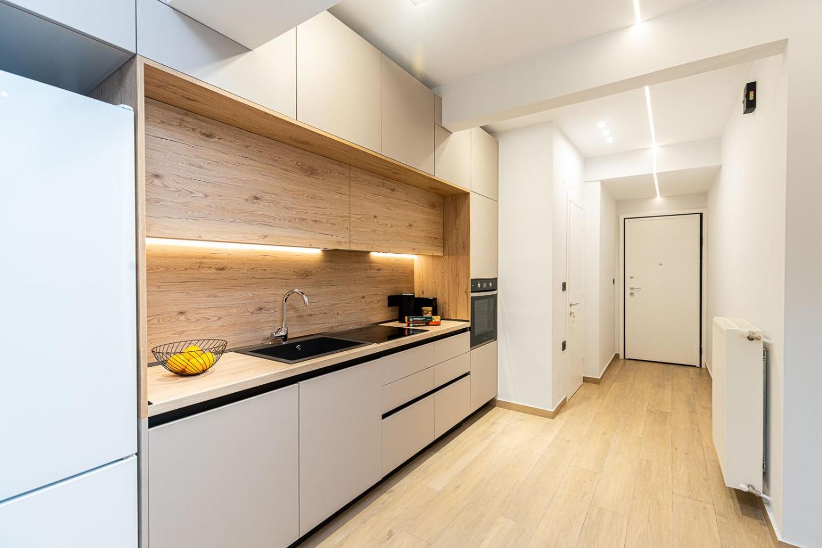 Modern 3 Bedroom Luxury Apartment سالونيك المظهر الخارجي الصورة