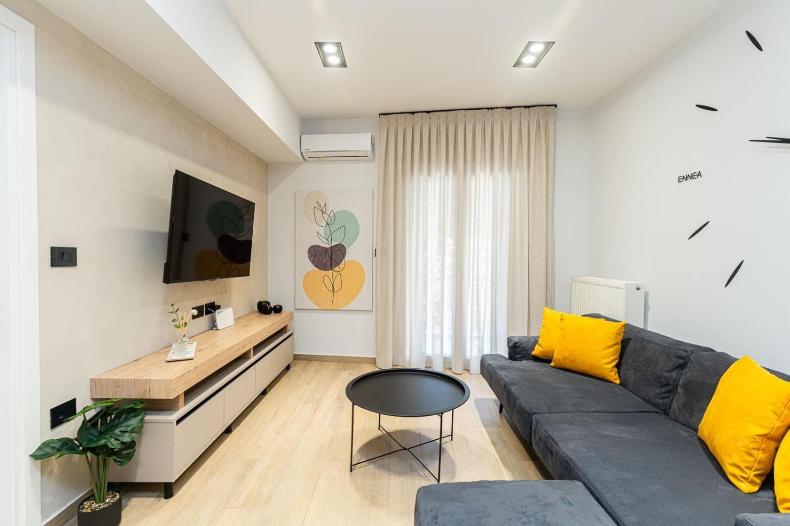 Modern 3 Bedroom Luxury Apartment سالونيك المظهر الخارجي الصورة